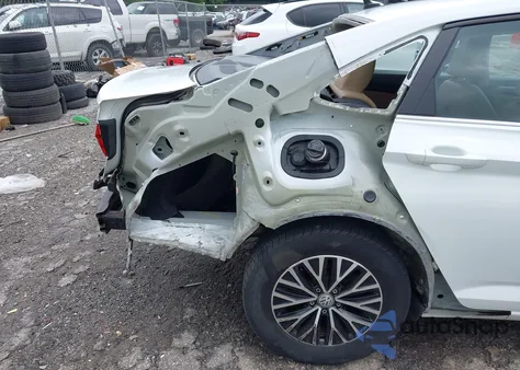 2019 Volkswagen Jetta 1.4T R-Line/1.4T S/1.4T Se from USA, damaged, VIN 3VWCB7BUXKM271709